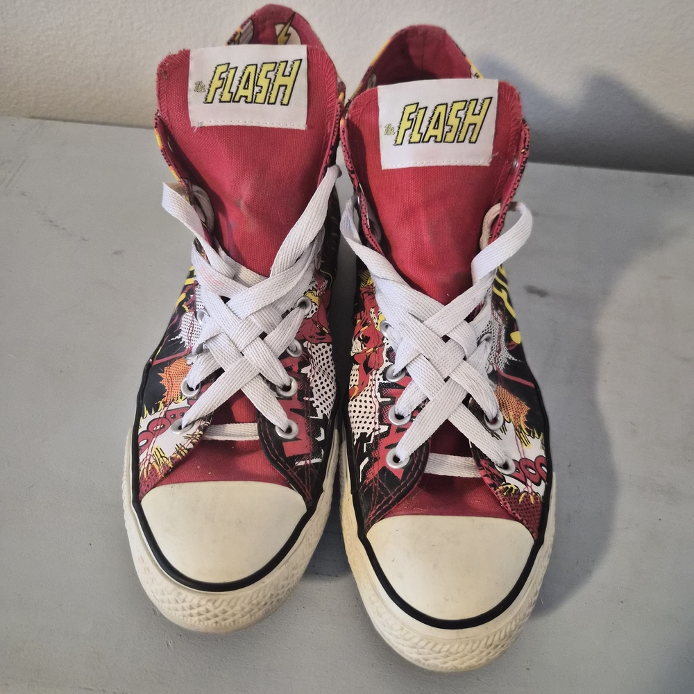 Converse And DC Comics The Flash High Top - Picture 4 of 9